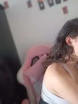 kitty  chs online show from April 12, 2026, 8:36 pm