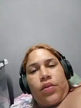 Snapshot of abysaenz chatting on October 24, 2025, 4:31 am abysaenz online show from October 24, 2025, 4:31 am