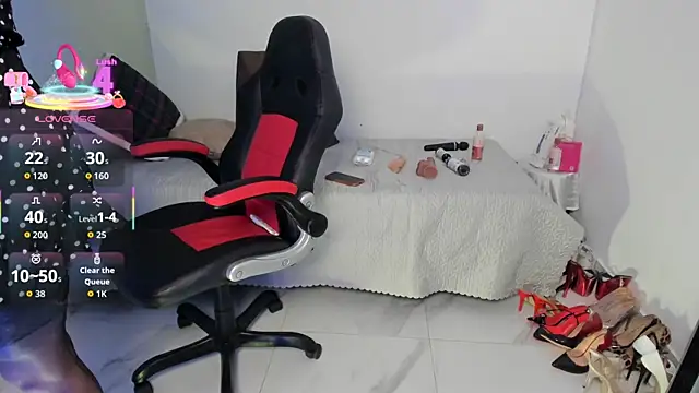 ema wright online show from April 17, 2026, 9:40 pm