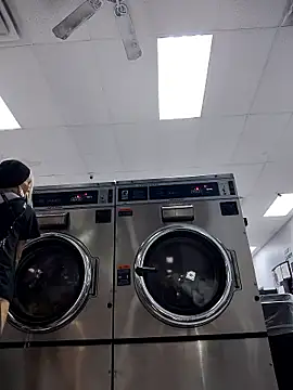 blondebarbiebae online show from November 16, 2025, 9:15 am