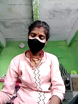 Cuty kinjal online show from September 24, 2025, 10:07 am