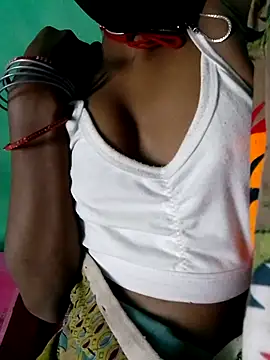 Cuty kinjal online show from October 26, 2025, 9:42 pm