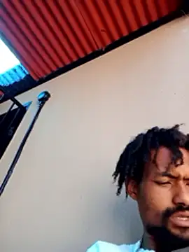 Snapshot of Goofygoody17 chatting on February 12, 2026, 8:31 am Goofygoody17 online show from February 12, 2026, 8:31 am