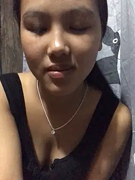 Mai lovely online show from October 30, 2025, 4:08 pm