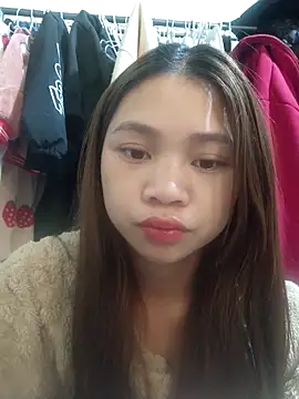 Snapshot of Mayy1 chatting on November 21, 2025, 2:21 am Mayy1 online show from November 21, 2025, 2:21 am