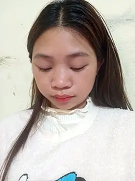 Snapshot of Mayy1 chatting on December 20, 2025, 1:23 am Mayy1 online show from December 20, 2025, 1:23 am