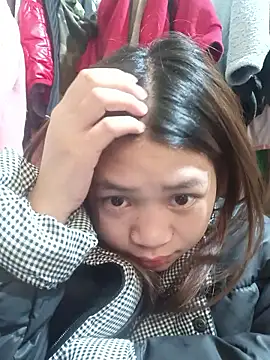 Snapshot of Mayy1 chatting on January 17, 2026, 2:05 am Mayy1 online show from January 17, 2026, 2:05 am