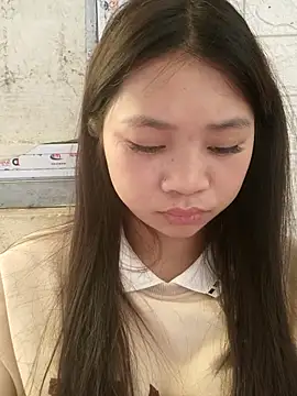 Snapshot of Mayy1 chatting on February 10, 2026, 2:04 am Mayy1 online show from February 10, 2026, 2:04 am