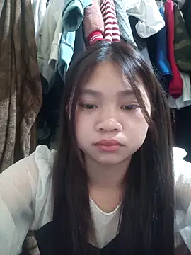 Snapshot of Mayy1 chatting on March 1, 2026, 10:06 am Mayy1 online show from March 1, 2026, 10:06 am