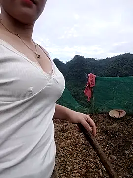 Snapshot of Meomeo-meo chatting on October 23, 2025, 12:43 am Meomeo-meo online show from October 23, 2025, 12:43 am