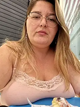 HornyBella88 online show from October 14, 2025, 10:05 am