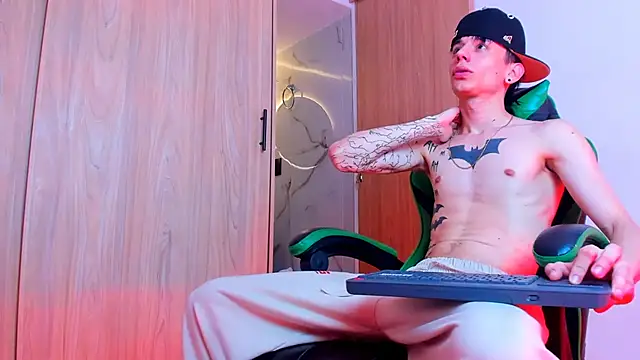 Skinny batman online show from March 5, 2026, 1:51 pm