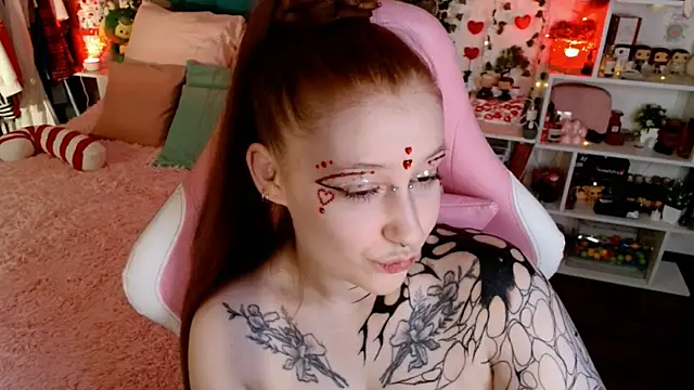 Ayla Hicks online show from March 26, 2026, 4:18 am