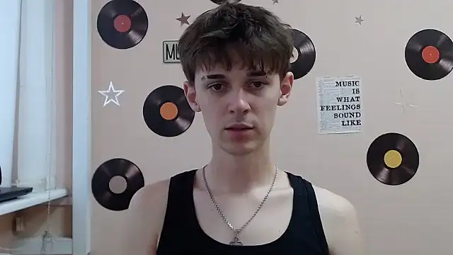 Snapshot of Hoot_Dude_ chatting on October 9, 2025, 1:31 pm Hoot Dude online show from October 9, 2025, 1:31 pm