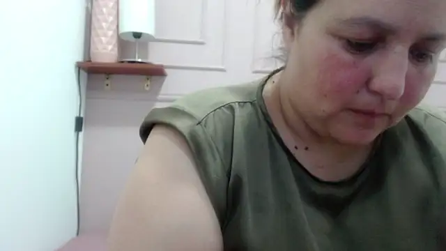 Snapshot of SweetRouse__ chatting on October 7, 2025, 2:03 pm SweetRouse online show from October 7, 2025, 2:03 pm