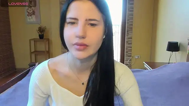 Malibu J online show from November 1, 2025, 10:50 am