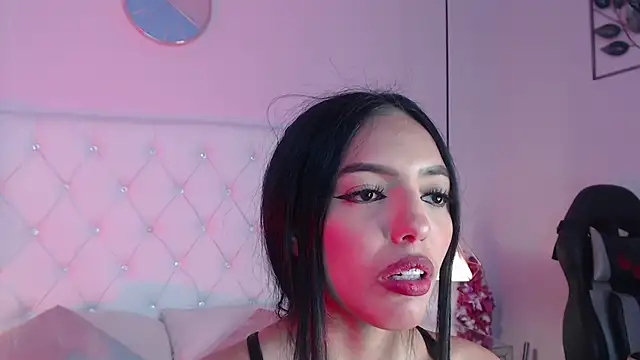 Liv20  online show from February 5, 2026, 8:35 pm