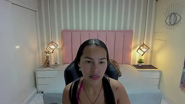 Snapshot of SAMANTHABENET chatting on February 26, 2026, 7:13 pm SAMANTHABENET online show from February 26, 2026, 7:13 pm