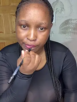 Snapshot of Bellabootie chatting on May 27, 2026, 12:13 pm Bellabootie online show from May 27, 2026, 12:13 pm