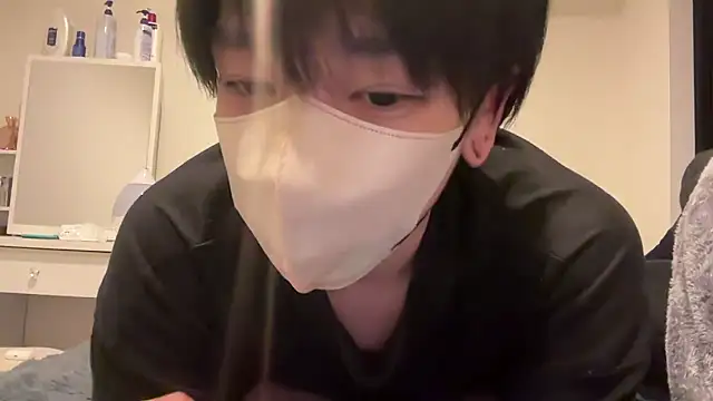 tora3220 online show from March 25, 2026, 1:39 pm