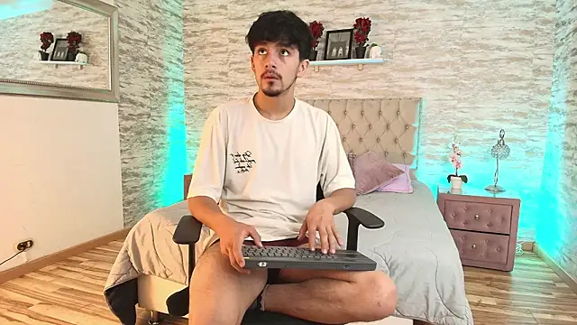 Axel Draven online show from March 7, 2026, 12:46 pm