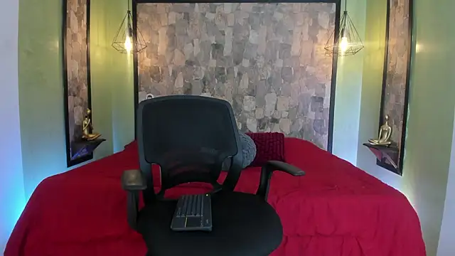 Axel Draven online show from March 18, 2026, 1:14 pm