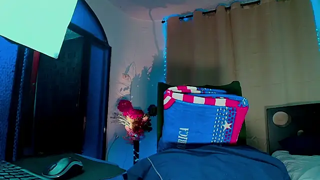 LucasGaeel online show from November 8, 2025, 12:55 am