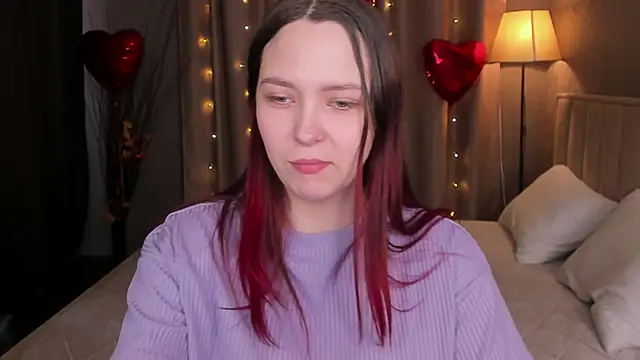 Monica  Queen online show from February 19, 2026, 5:25 am