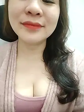 Girl Shy2000 online show from February 10, 2026, 2:10 pm