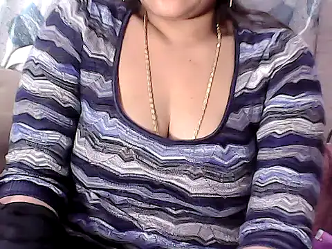 RINA RANI 0 online show from February 9, 2026, 1:04 pm