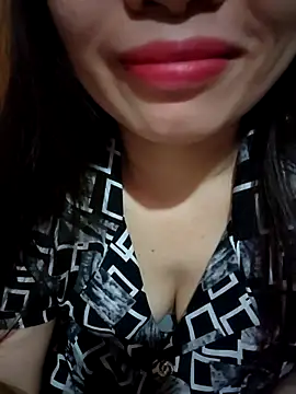 Meoweo 23 online show from November 26, 2025, 2:01 am