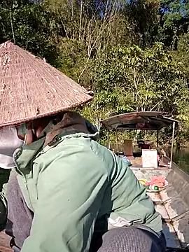 Meoweo 23 online show from December 14, 2025, 8:09 am