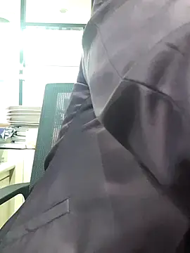 Kimkhaepretty online show from December 15, 2025, 6:39 am