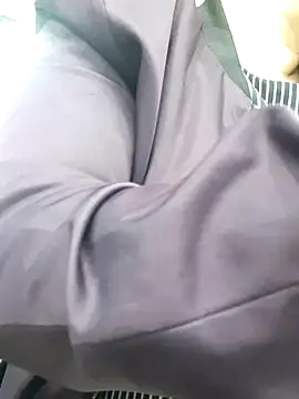 Kimkhaepretty online show from December 16, 2025, 6:29 am