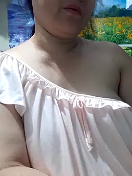 Kimkhaepretty online show from February 15, 2026, 4:03 pm