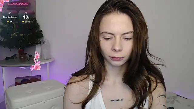 BellaAbey online show from December 22, 2025, 7:22 pm