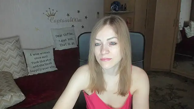 Snapshot of Tiffany_Bates chatting on October 29, 2025, 3:31 am Tiffany Bates online show from October 29, 2025, 3:31 am