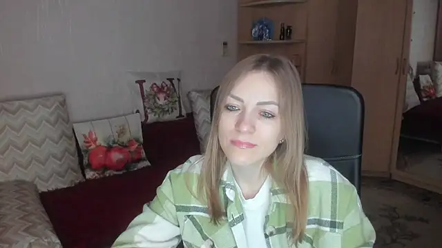 Snapshot of Tiffany_Bates chatting on January 8, 2026, 11:23 am Tiffany Bates online show from January 8, 2026, 11:23 am