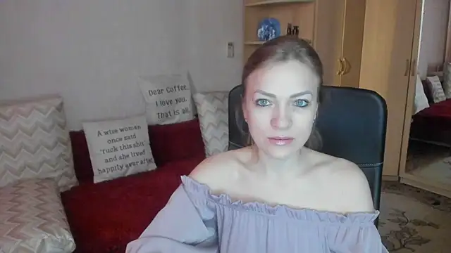 Snapshot of Tiffany_Bates chatting on January 10, 2026, 11:45 am Tiffany Bates online show from January 10, 2026, 11:45 am