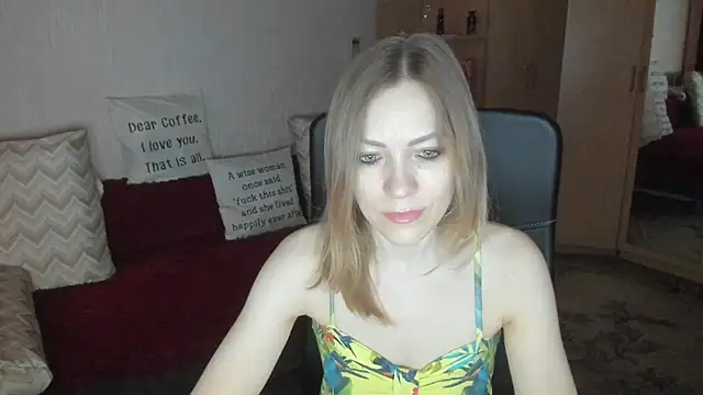 Snapshot of Tiffany_Bates chatting on March 12, 2026, 3:34 am Tiffany Bates online show from March 12, 2026, 3:34 am