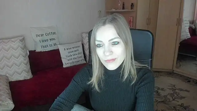 Snapshot of Tiffany_Bates chatting on March 15, 2026, 12:11 pm Tiffany Bates online show from March 15, 2026, 12:11 pm