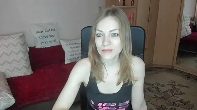 Snapshot of Tiffany_Bates chatting on March 28, 2026, 11:54 am Tiffany Bates online show from March 28, 2026, 11:54 am