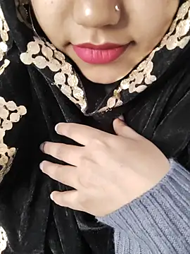 Miss Rose   online show from February 14, 2026, 6:10 am