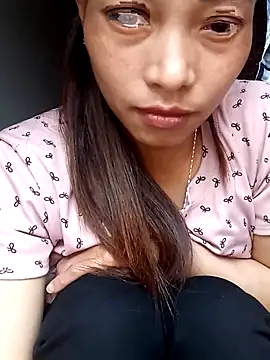 Phiny xx online show from October 20, 2025, 8:59 am