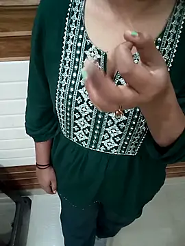 Minakshi 677 online show from December 16, 2025, 8:03 pm