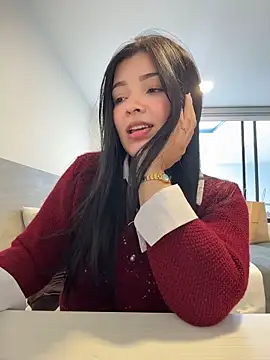 EmmaBlossom online show from April 13, 2026, 9:20 pm