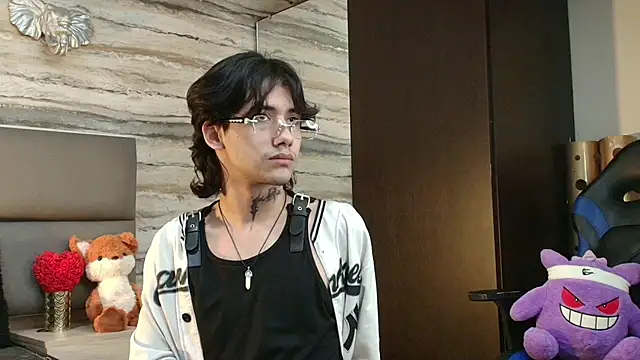 Snapshot of Lovers_21 chatting on March 1, 2026, 4:03 am Lovers 21 online show from March 1, 2026, 4:03 am