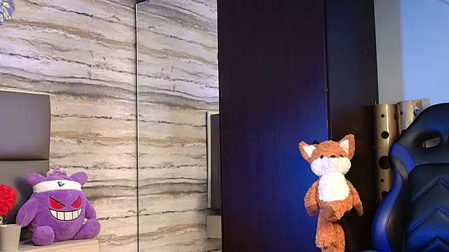 Snapshot of Lovers_21 chatting on March 2, 2026, 5:08 am Lovers 21 online show from March 2, 2026, 5:08 am