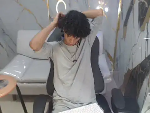 xion ez online show from November 8, 2025, 7:45 pm