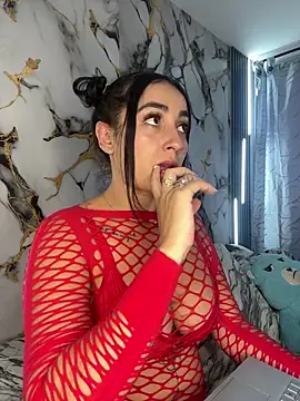 Snapshot of Valentinamendez__ chatting on February 4, 2026, 6:58 pm Valentinamendez online show from February 4, 2026, 6:58 pm